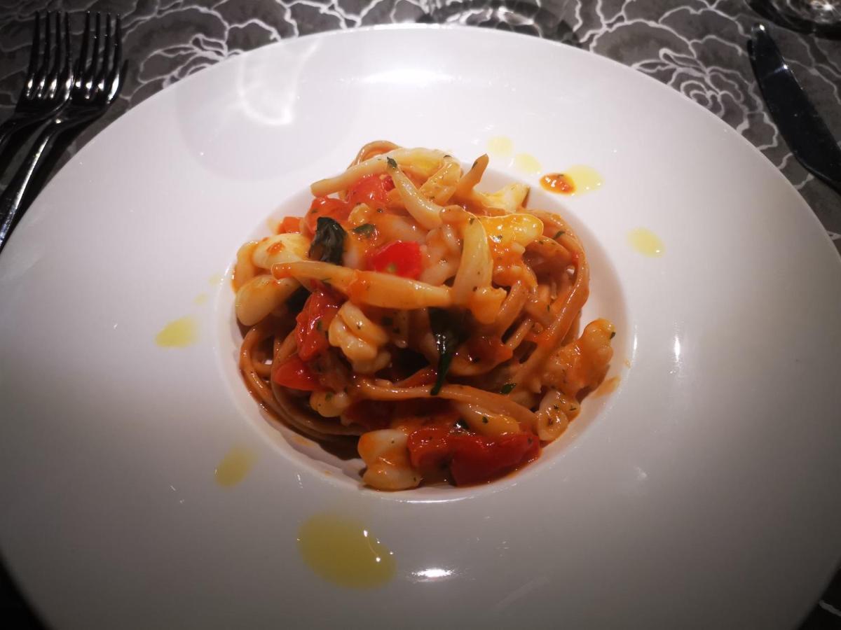 Il Borghetto Hotel Ristorante Ламеция-Терме Экстерьер фото